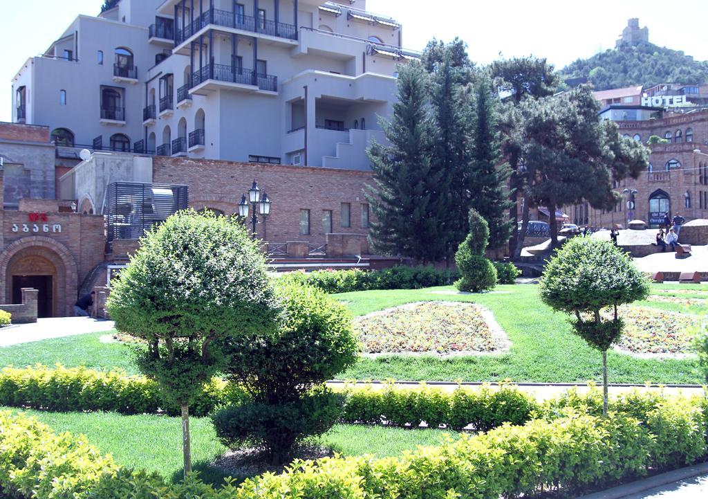 Apartment On Botanikuri 17 Tbilisi Exterior photo